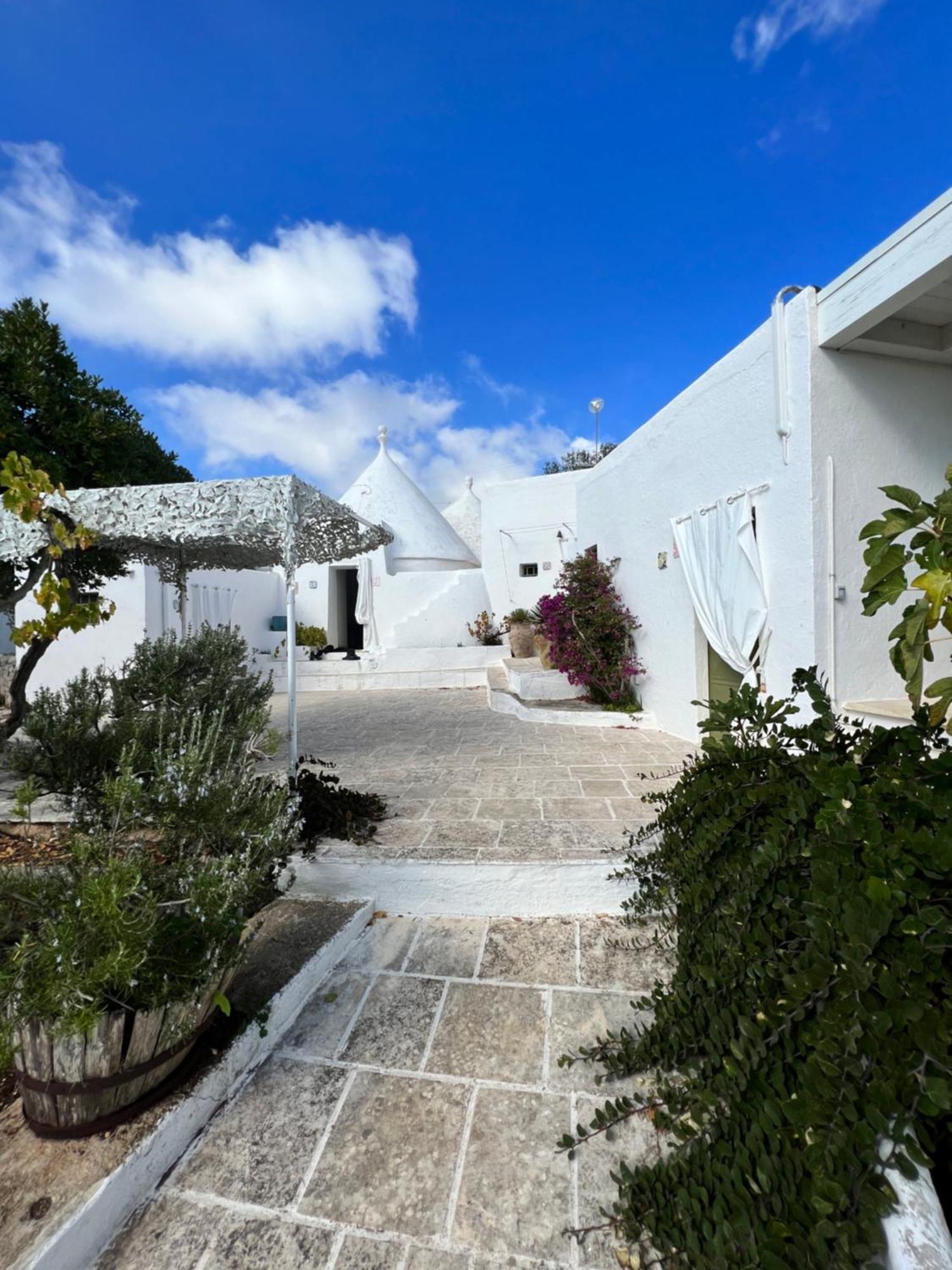 Syconium Trullo And Lamia Gea Charme And History Hotel Ostuni Exterior foto