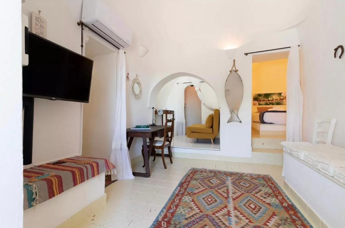 Syconium Trullo And Lamia Gea Charme And History Hotel Ostuni Exterior foto